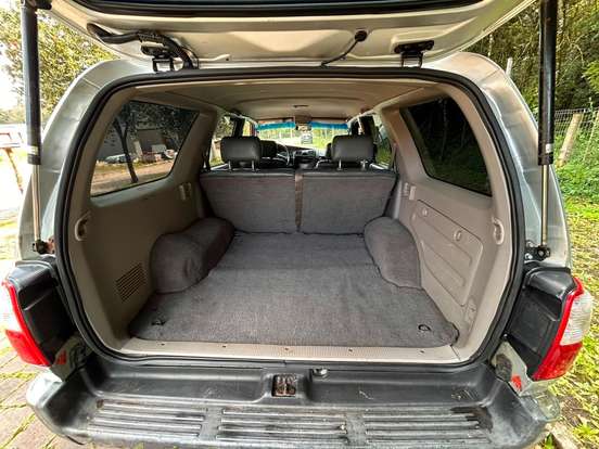 TOYOTA-HILUX SW4-2000