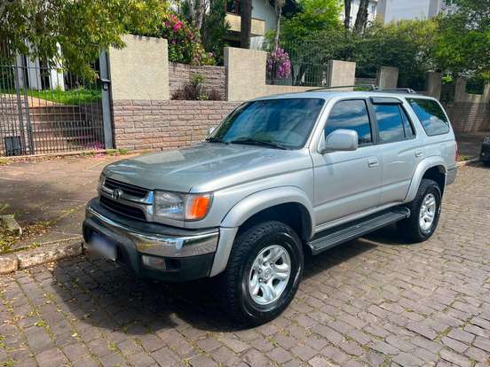 TOYOTA-HILUX SW4-3.0 4X4 8V TURBO DIESEL 4P MANUAL TOYOTA-HILUX SW4-2000