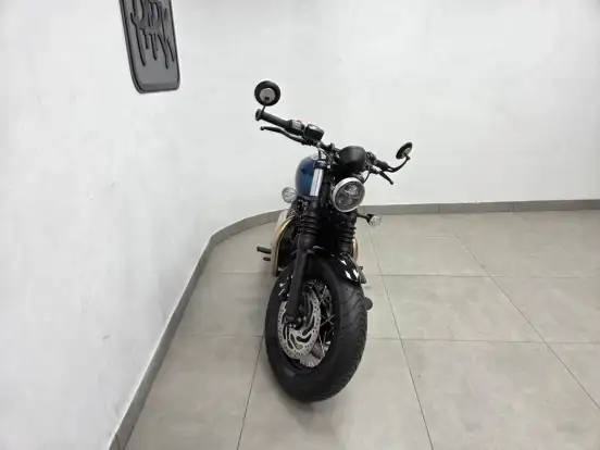 TRIUMPH-BONNEVILLE BOBBER 1200-2026