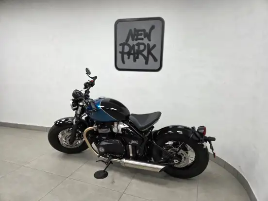 TRIUMPH-BONNEVILLE BOBBER 1200 TRIUMPH-BONNEVILLE BOBBER 1200-2026