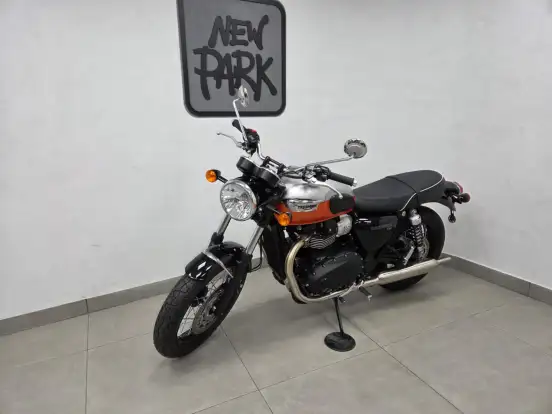 TRIUMPH-BONNEVILLE T100 900 TRIUMPH-BONNEVILLE T100 900-2025