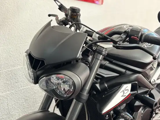 TRIUMPH-STREET TRIPLE 765 RS TRIUMPH-STREET TRIPLE 765 RS-2019