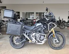 TRIUMPH TIGER 1200 RALLY BLACK EDITION TRIUMPH TIGER 1200 RALLY BLACK EDITION