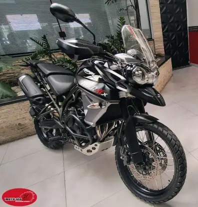 TRIUMPH-TIGER 800 XCX-2018