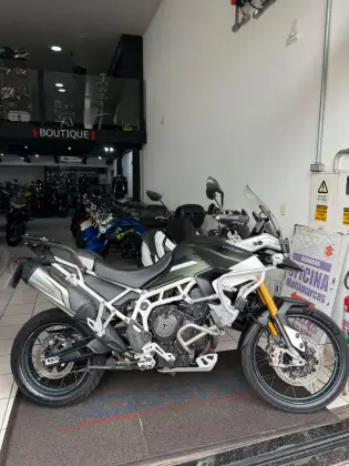 TRIUMPH TIGER 900 RALLY PRO 