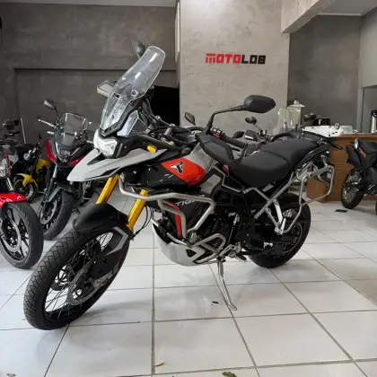 TRIUMPH TIGER 900 RALLY PRO 