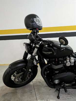 TRIUMPH-BONNEVILLE BOBBER 1200 TRIUMPH-BONNEVILLE BOBBER 1200-2019
