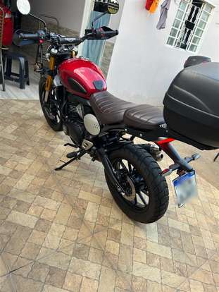 TRIUMPH-SCRAMBLER 400 X-2024