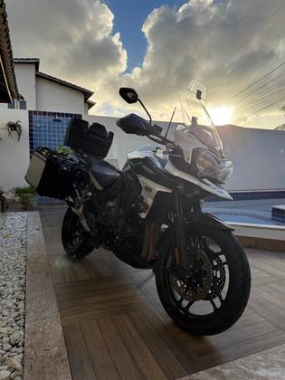 TRIUMPH TIGER 1200 ALPINE EDITION 