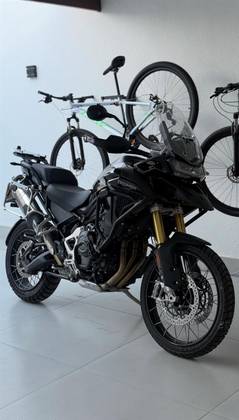 TRIUMPH TIGER 1200 BLACK EDITION 