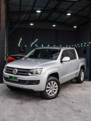 VOLKSWAGEN-AMAROK-2013