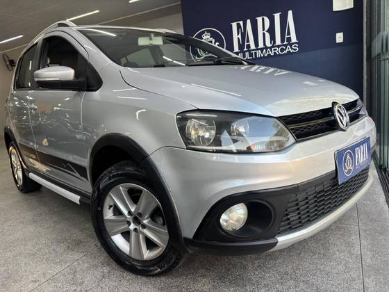 VOLKSWAGEN CROSSFOX 1.6 MI FLEX 8V 4P MANUAL