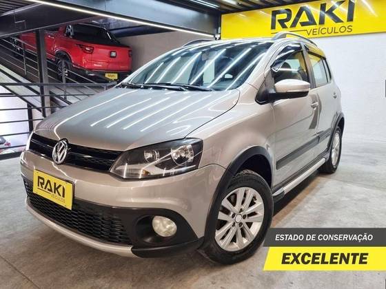 VOLKSWAGEN CROSSFOX 1.6 MI FLEX 8V 4P MANUAL