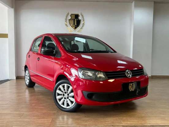VOLKSWAGEN-FOX-1.0 MI 8V FLEX 4P MANUAL VOLKSWAGEN-FOX-2013