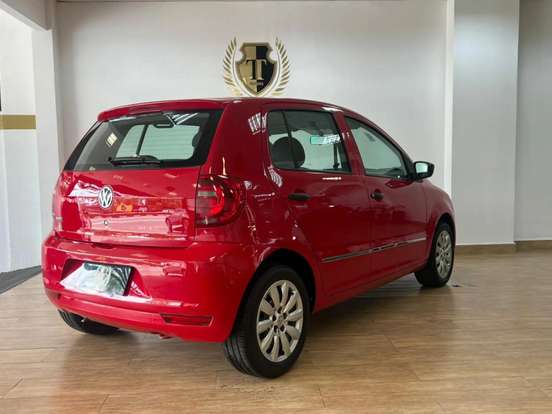 VOLKSWAGEN-FOX-1.0 MI 8V FLEX 4P MANUAL VOLKSWAGEN-FOX-2013