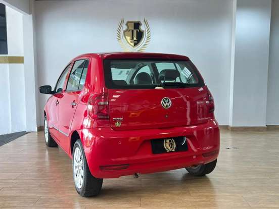 VOLKSWAGEN-FOX-2013