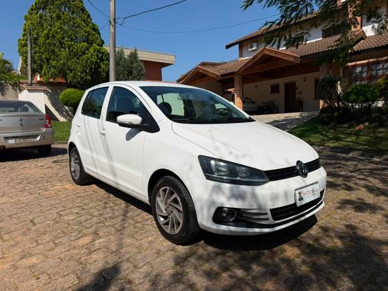 VOLKSWAGEN FOX 1.0 MI TRENDLINE 8V FLEX 4P MANUAL