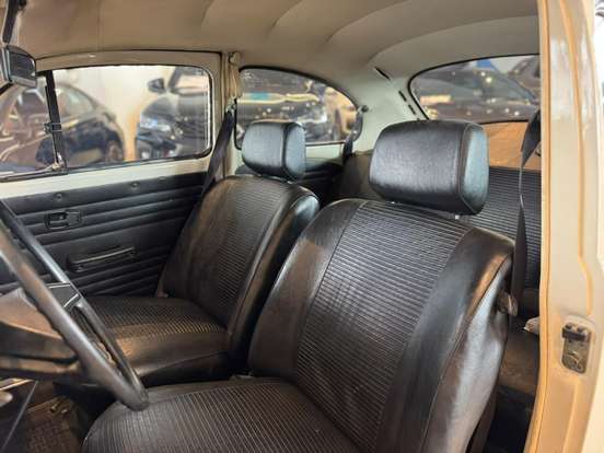 VOLKSWAGEN-FUSCA-1980