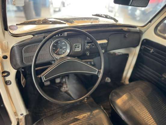 VOLKSWAGEN-FUSCA-1980
