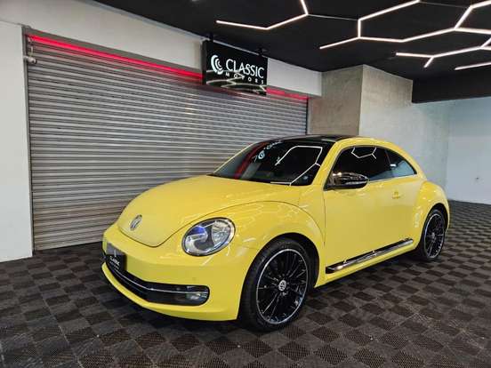 VOLKSWAGEN-FUSCA-2.0 TSI 16V GASOLINA 2P AUTOMÁTICO VOLKSWAGEN-FUSCA-2012