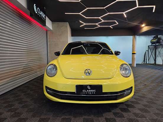 VOLKSWAGEN-FUSCA-2.0 TSI 16V GASOLINA 2P AUTOMÁTICO VOLKSWAGEN-FUSCA-2012
