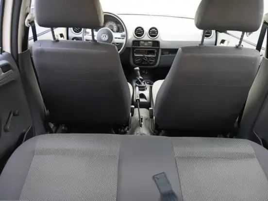 VOLKSWAGEN-GOL-2007