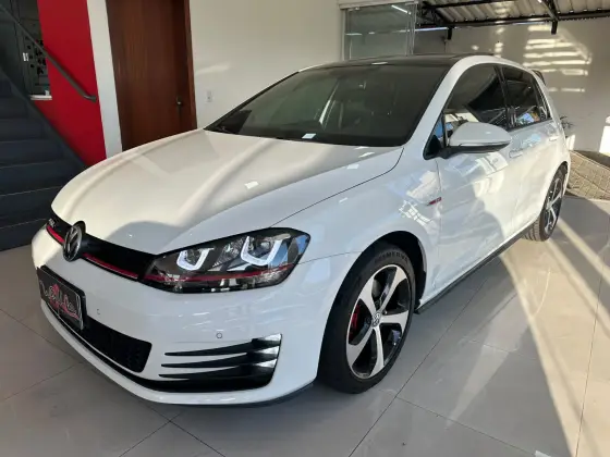 VOLKSWAGEN GOLF 2.0 TSI GTI 16V TURBO GASOLINA 4P AUTOMÁTICO
