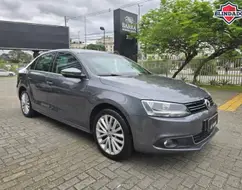 VOLKSWAGEN JETTA 2.0 TSI HIGHLINE 211CV GASOLINA 4P TIPTRONIC VOLKSWAGEN JETTA 2.0 TSI HIGHLINE 211CV GASOLINA 4P TIPTRONIC