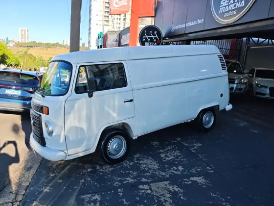 VOLKSWAGEN KOMBI 1.4 MI FURGÃO 8V FLEX 3P MANUAL