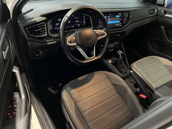 VOLKSWAGEN-NIVUS-1.0 200 TSI TOTAL FLEX HIGHLINE AUTOMÁTICO VOLKSWAGEN-NIVUS-2024