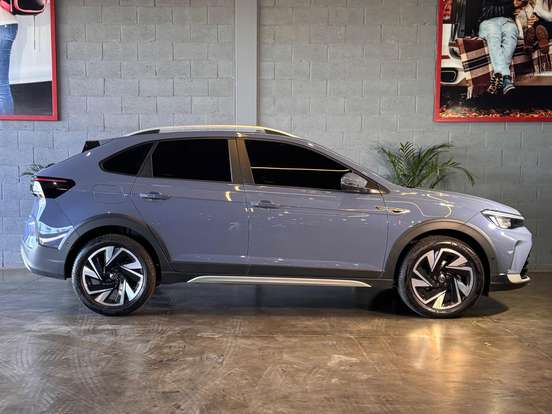 VOLKSWAGEN-NIVUS-1.0 200 TSI TOTAL FLEX HIGHLINE AUTOMÁTICO VOLKSWAGEN-NIVUS-2024