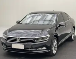 VOLKSWAGEN PASSAT 2.0 16V TSI BLUEMOTION GASOLINA HIGHLINE 4P DSG VOLKSWAGEN PASSAT 2.0 16V TSI BLUEMOTION GASOLINA HIGHLINE 4P DSG