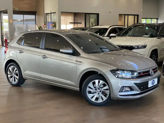 VOLKSWAGEN POLO 1.0 200 TSI HIGHLINE AUTOMÁTICO