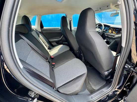 VOLKSWAGEN-POLO-2024