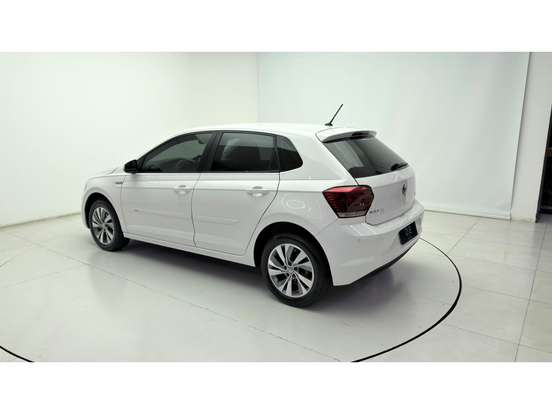 VOLKSWAGEN-POLO-2019