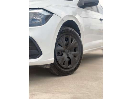 VOLKSWAGEN-POLO-2024