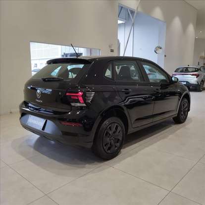 VOLKSWAGEN-POLO-2023