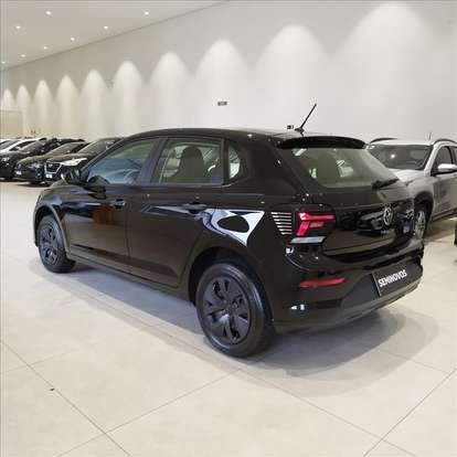 VOLKSWAGEN-POLO-2023