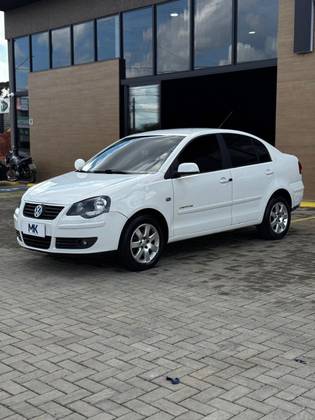 VOLKSWAGEN POLO 1.6 MI 8V FLEX 4P MANUAL