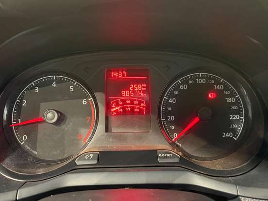 VOLKSWAGEN-SAVEIRO-2023