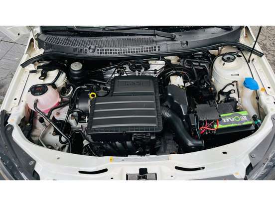 VOLKSWAGEN-SAVEIRO-1.6 MSI ROBUST CS 16V FLEX 2P MANUAL VOLKSWAGEN-SAVEIRO-2024