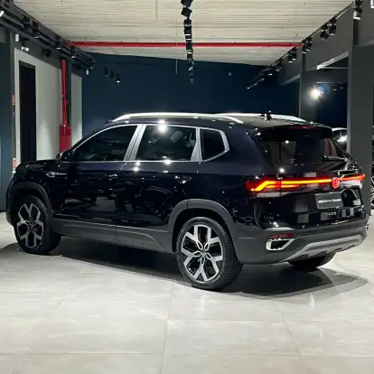 VOLKSWAGEN-TAOS-1.4 250 TSI TOTAL FLEX HIGHLINE AUTOMÁTICO VOLKSWAGEN-TAOS-2025
