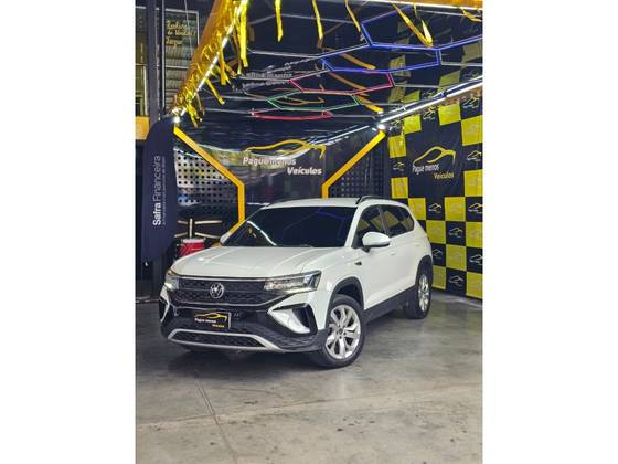 VOLKSWAGEN TAOS 1.4 250 TSI TOTAL FLEX COMFORTLINE AUTOMÁTICO