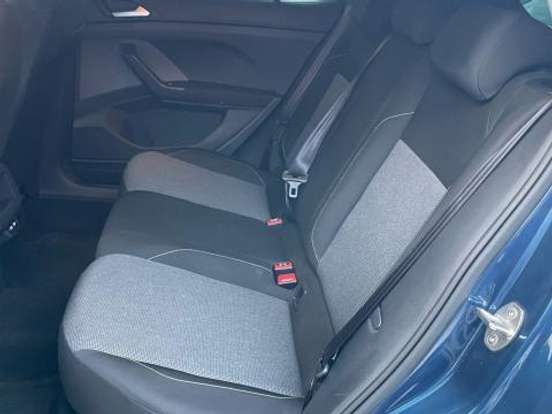 VOLKSWAGEN-T-CROSS-1.0 200 TSI TOTAL FLEX AUTOMÁTICO VOLKSWAGEN-T-CROSS-2024