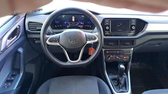 VOLKSWAGEN-T-CROSS-2024