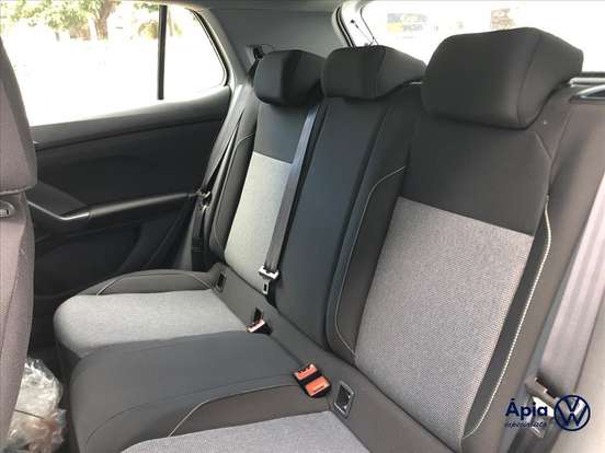 VOLKSWAGEN-T-CROSS-2026