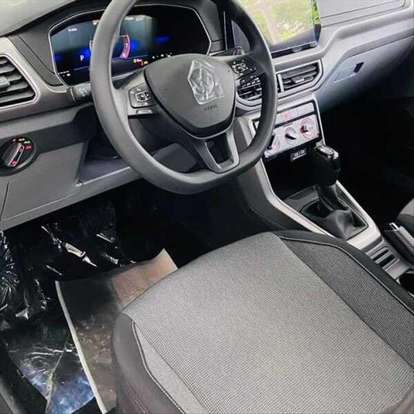 VOLKSWAGEN-T-CROSS-2026