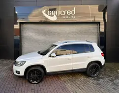 VOLKSWAGEN TIGUAN 2.0 TSI 16V TURBO GASOLINA 4P TIPTRONIC VOLKSWAGEN TIGUAN 2.0 TSI 16V TURBO GASOLINA 4P TIPTRONIC
