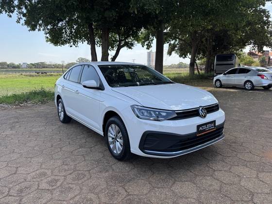 VOLKSWAGEN VIRTUS 1.0 170 TSI MANUAL