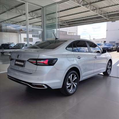 VOLKSWAGEN-VIRTUS-2025